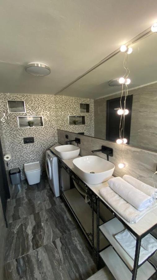 Luxury Apartments Near Bacvice Beach Split Kültér fotó