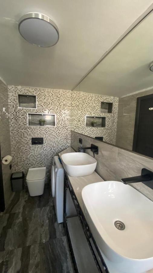 Luxury Apartments Near Bacvice Beach Split Kültér fotó